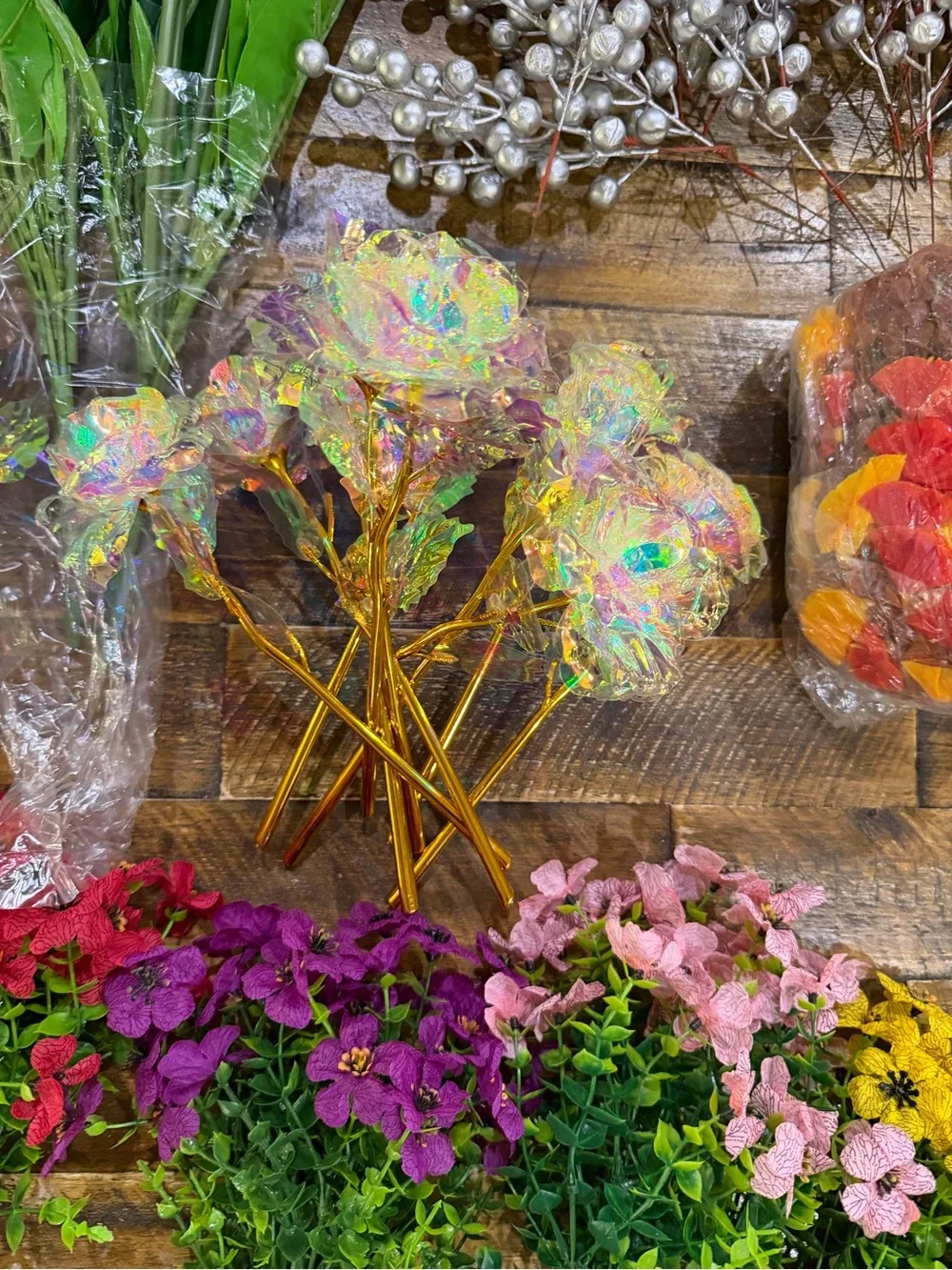Lg Crafters BUNDLE Assorted Artificial Flowers foliage Holiday Showers Weddings